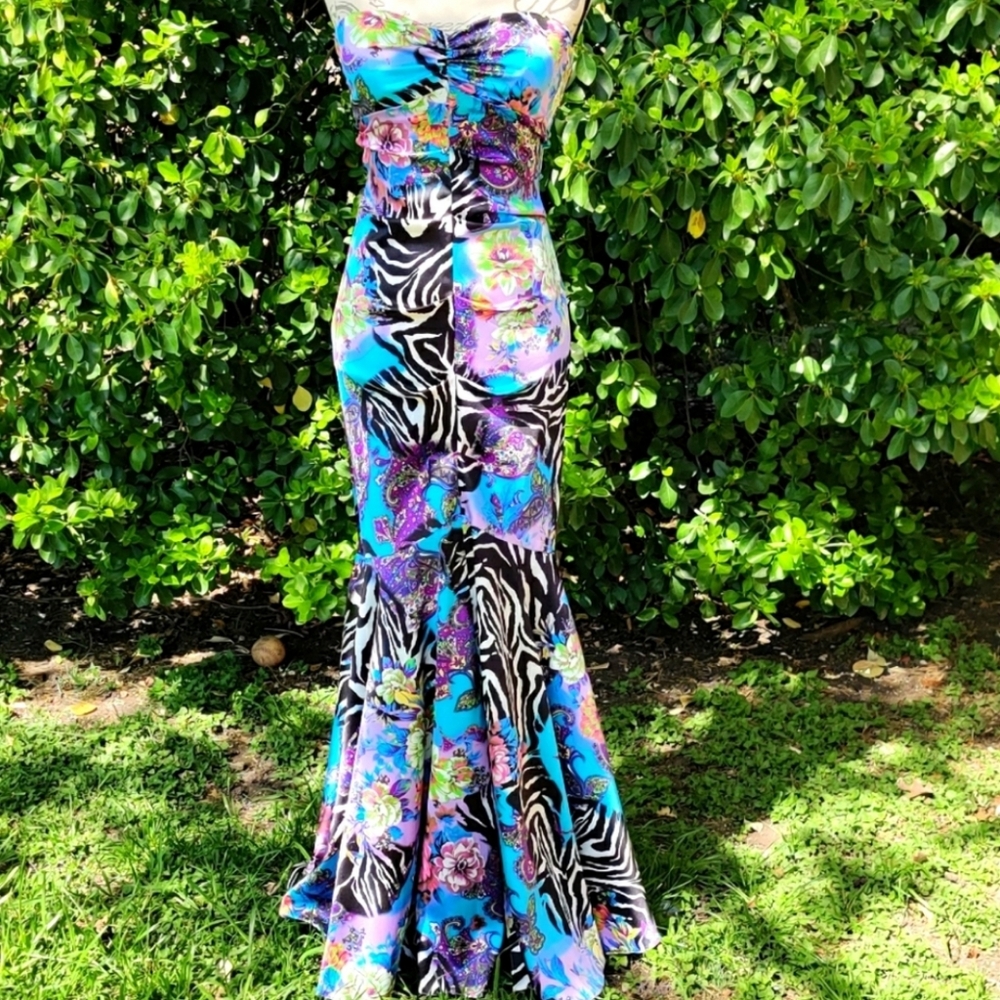 XSCAPE-Beautifful Dress- Multi designed and colors.